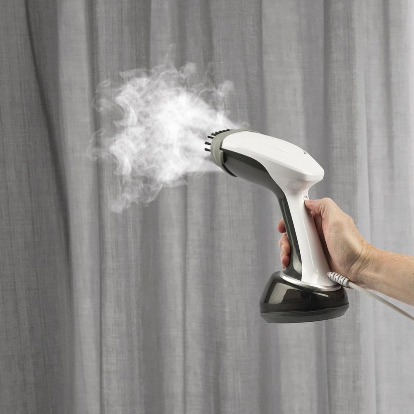 Cestovní napařovací žehlička Girmi ST9200