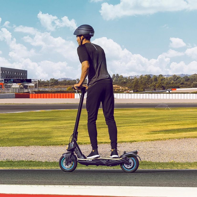 Elektrická koloběžka Cecotec Bongo Serie S+Infinity 7304 černá