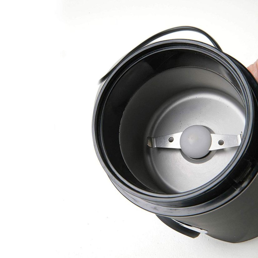 Mlýnek Black+Decker BXCG150E nerez černý