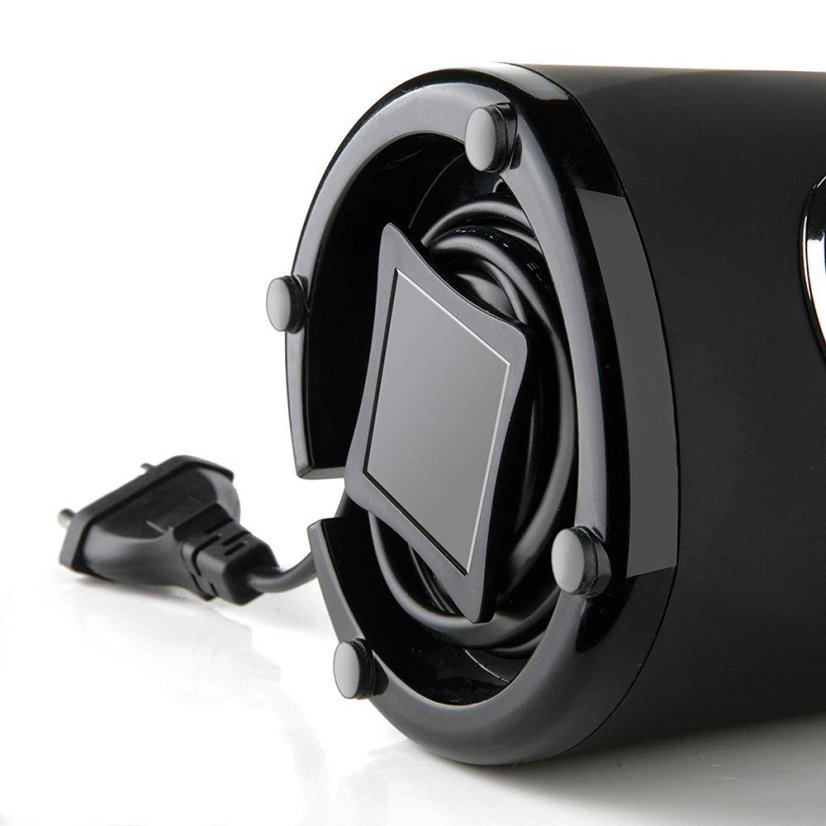 Mlýnek Black+Decker BXCG150E nerez černý