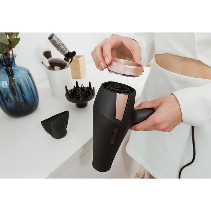 Fén na vlasy Cecotec Bamba Ionicare Elegance 4398 černo-růžový