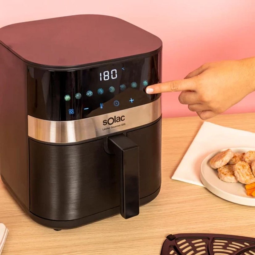 Fritéza Solac FA1401