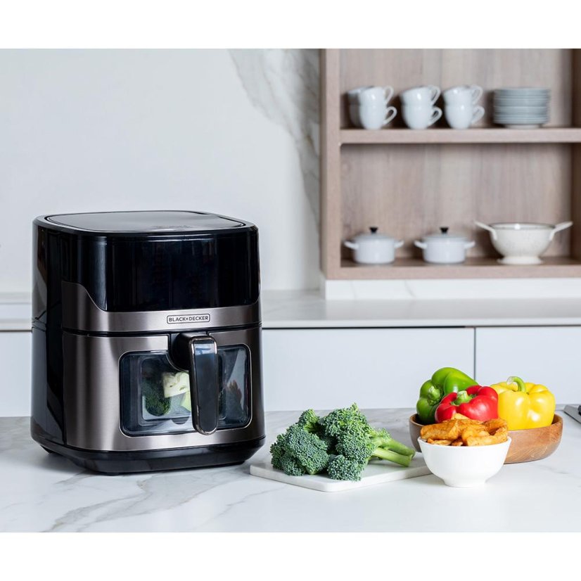 Horkovzdušná fritéza Black+Decker BXAF6500E černo-stříbrná