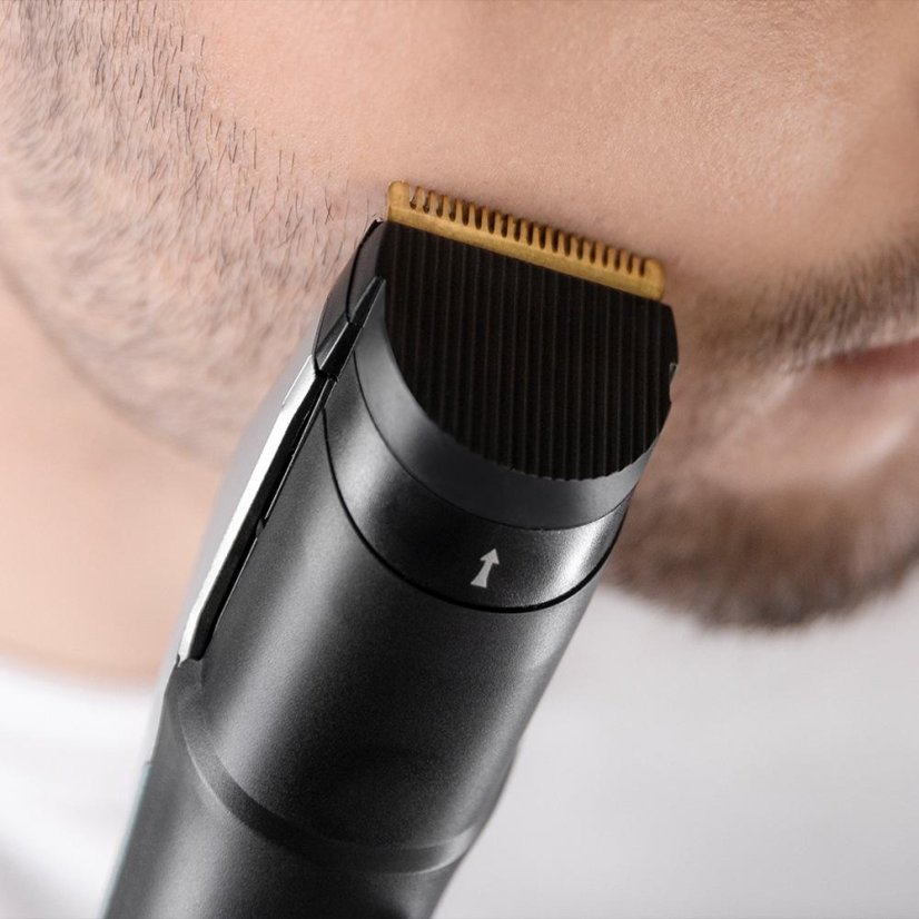 Holící strojek Cecotec Bamba PrecisionCare 4401