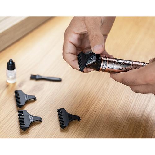 Holící strojek Cecotec Bamba PrecisionCare 4445