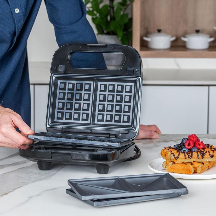 Toustovač Black+Decker BXSA754E nerez