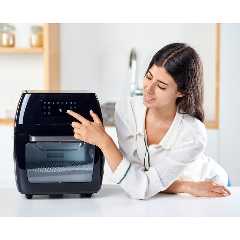 Horkovzdušná fritéza Black+Decker BXAFO1200E černá