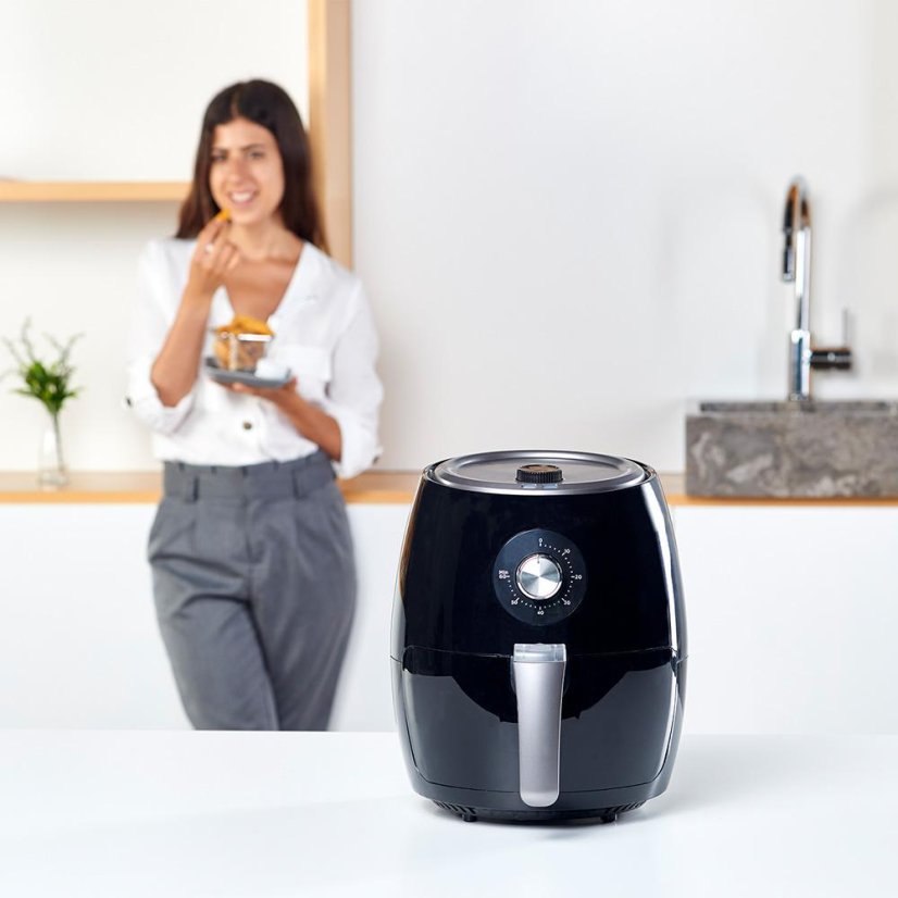Horkovzdušná fritéza Black+Decker BXAF2500E