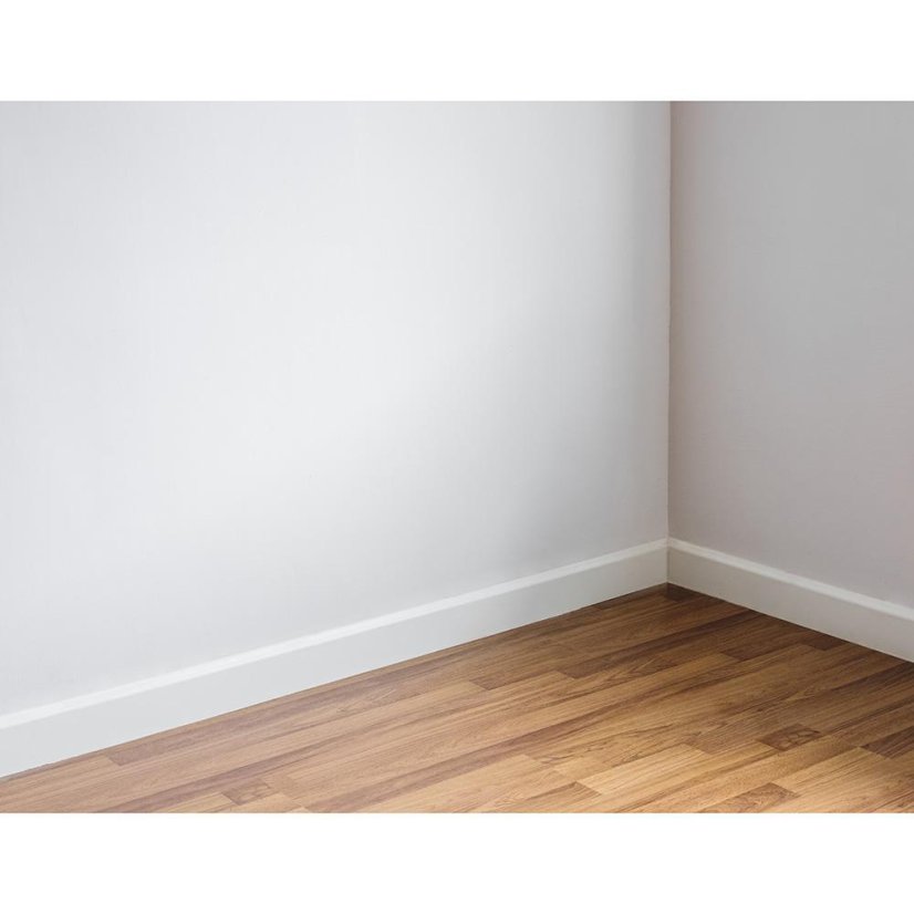 Bezsáčkový vysavač Black+Decker BXVML700E šedý
